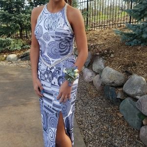 STUNNING PROM DRESS